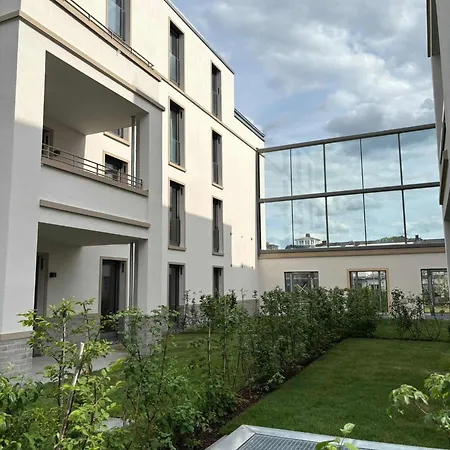 Luxurioeses 2-zimmer-apt Im Scandi-coastal-stil I Toplage I Familienfreundlich I Balkon I Kueche I Netflix I Kostenloser Parkplatz I 65 M2 *