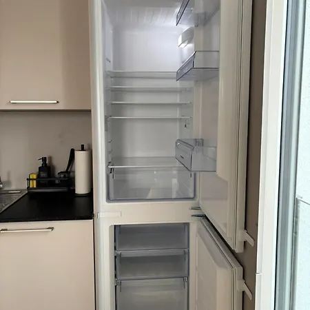Luxurioeses 2-zimmer-apt Im Scandi-coastal-stil I Toplage I Familienfreundlich I Balkon I Kueche I Netflix I Kostenloser Parkplatz I 65 M2 Appartement *